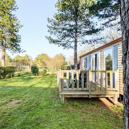 Mobil-home 6 Personnes 3 *