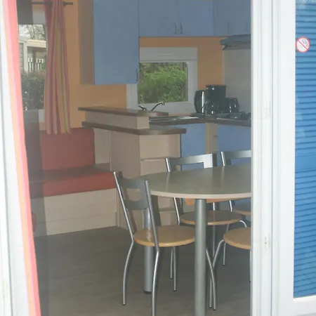 营地 Mobil-home 6 Personnes 3 *